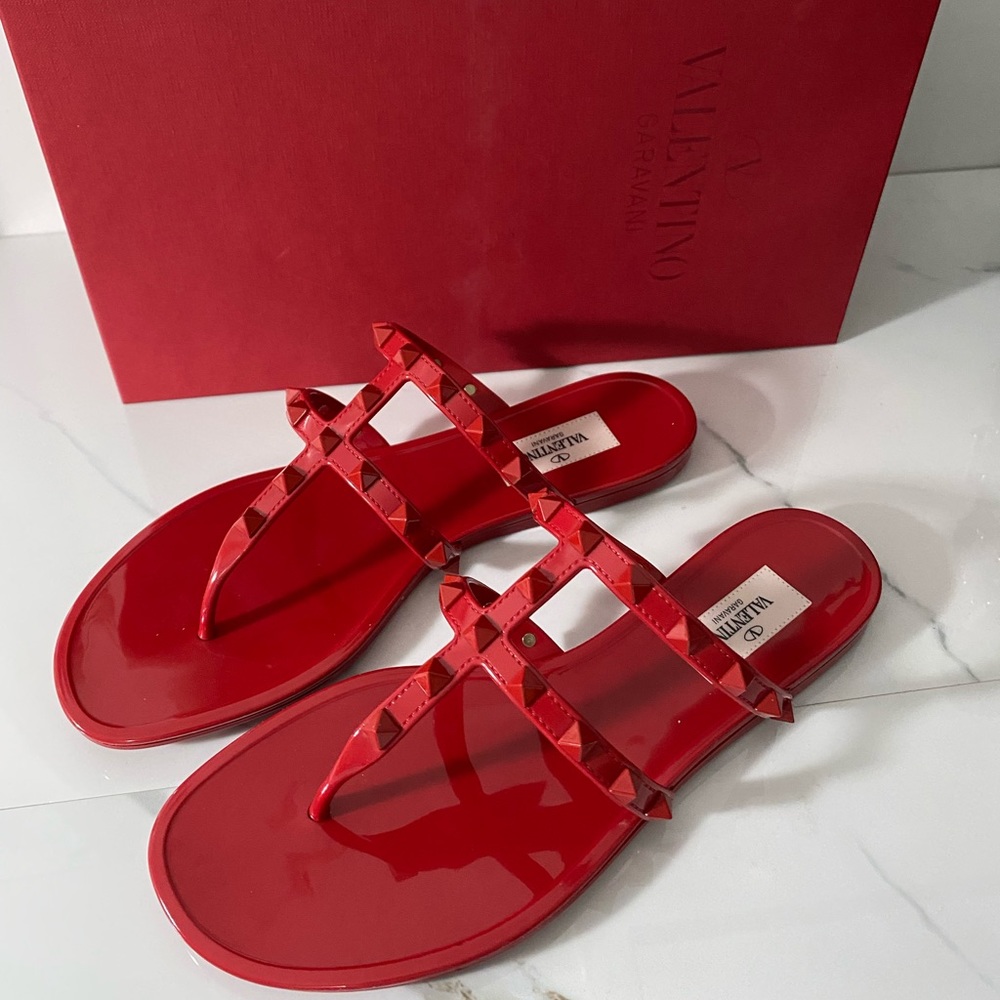 Valentino Garavani Rockstud Flat Thong Sandals - Picture 2 of 6